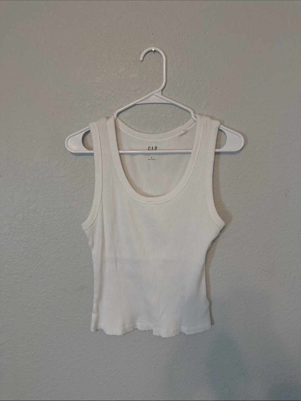GAP White Ribbed Tank with Scoop Neck